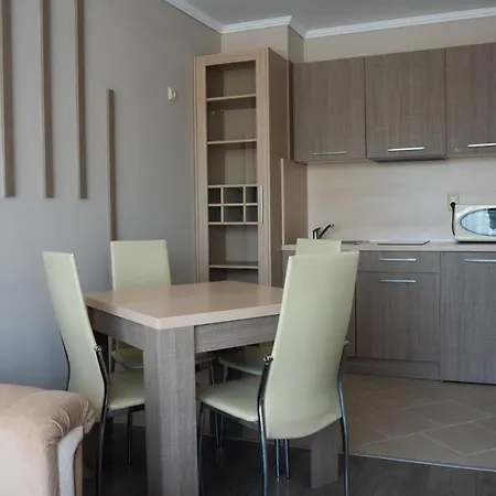Orange Aparthotel Sozopol