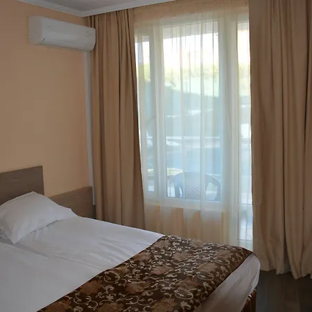 Aparthotel Orange 3*